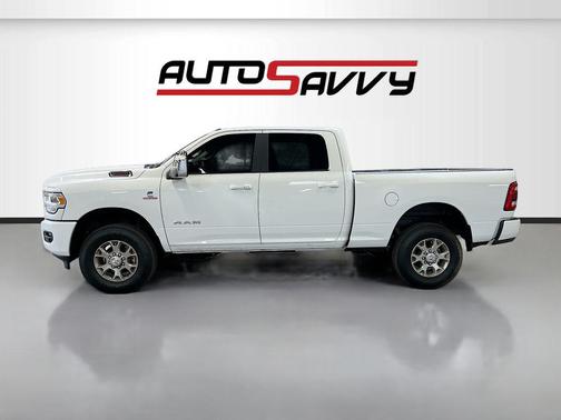 Bright White Clearcoat 2024 RAM 2500 Laramie Crew Cab 4x4 6'4' Box