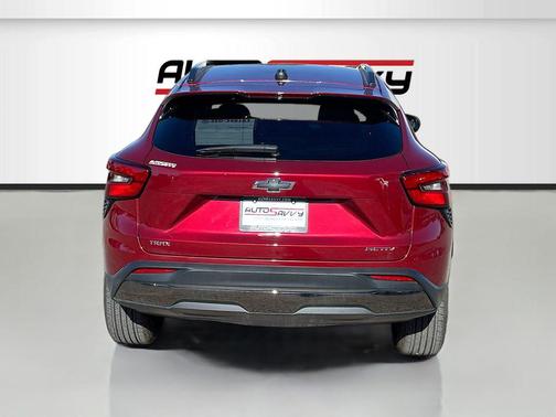Crimson Metallic 2024 Chevrolet Trax FWD ACTIV