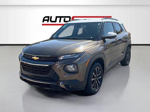 Zeus Bronze Metallic 2022 Chevrolet Trailblazer ACTIV