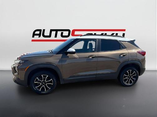 Zeus Bronze Metallic 2022 Chevrolet Trailblazer ACTIV