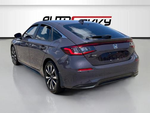 2023 Honda Civic EX-L