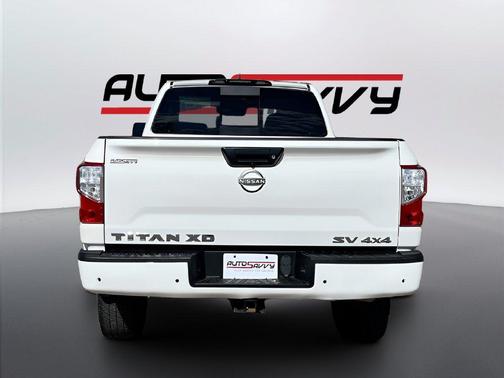 Glacier White 2024 Nissan Titan XD SV