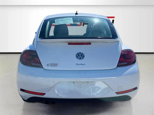 2019 Volkswagen Beetle 2.0T S