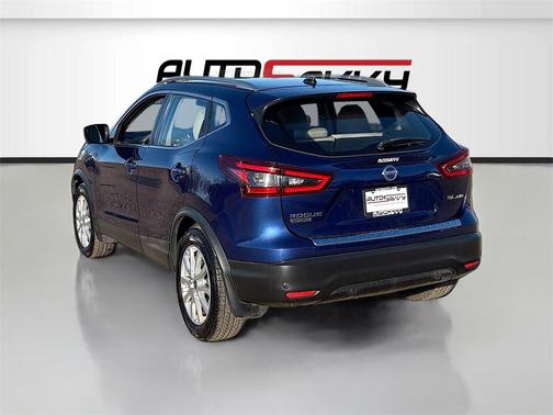 2020 Nissan Rogue Sport SL