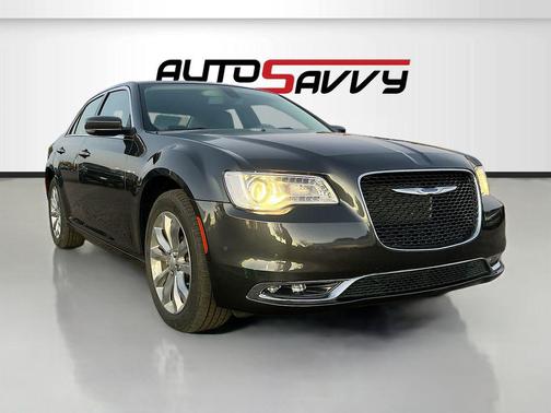 Granite Crystal Metallic Clearcoat 2021 Chrysler 300 Touring