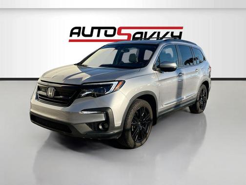 Lunar Silver Metallic 2021 Honda Pilot 2WD Special Edition