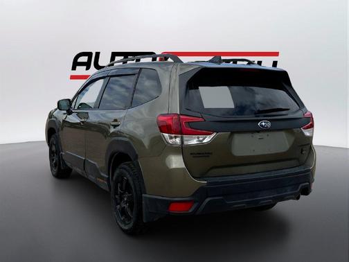 Autumn Green Metallic 2024 Subaru Forester Wilderness