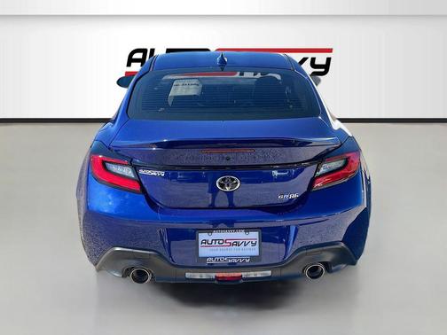 2024 Toyota GR86 Premium