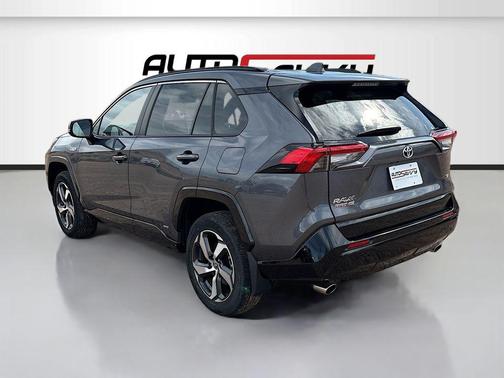 Magnetic Gray Metallic 2023 Toyota RAV4 Prime SE