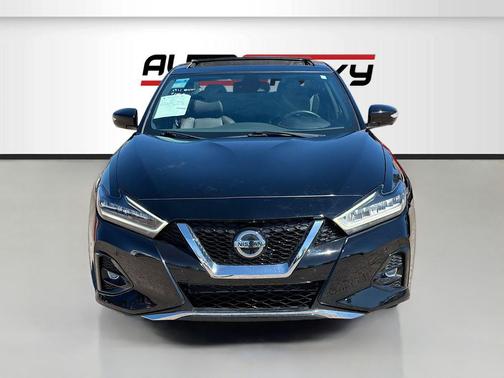 Super Black 2023 Nissan Maxima SR Xtronic CVT