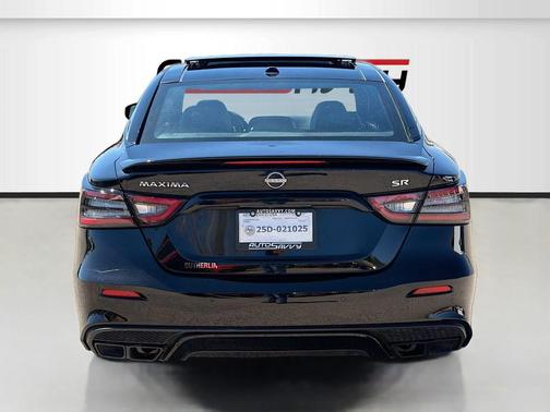 Super Black 2023 Nissan Maxima SR Xtronic CVT