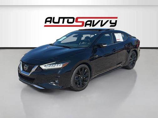 Super Black 2023 Nissan Maxima SR Xtronic CVT