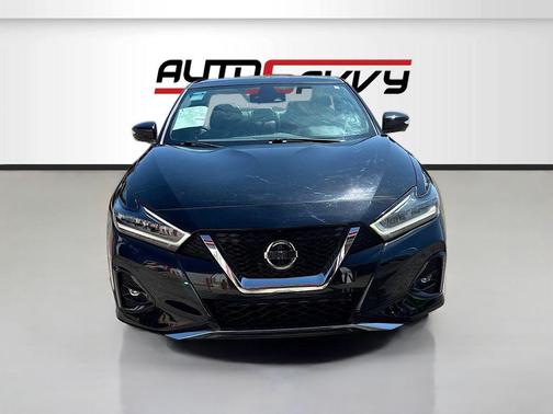 Super Black 2023 Nissan Maxima SR Xtronic CVT