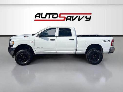 Bright White Clearcoat 2021 RAM 2500 Tradesman Crew Cab 4x4 6'4' Box