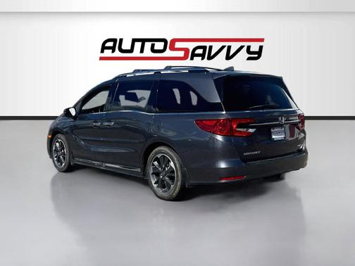 Gray 2022 Honda Odyssey Elite