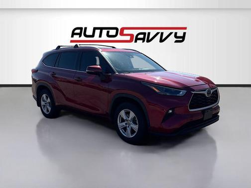 Ruby Flare Pearl 2022 Toyota Highlander XLE