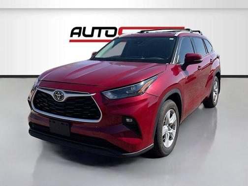 Ruby Flare Pearl 2022 Toyota Highlander XLE