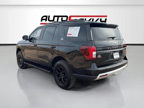 Agate Black Metallic 2022 Ford Expedition Timberline