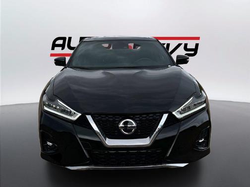 Super Black 2023 Nissan Maxima SR Xtronic CVT