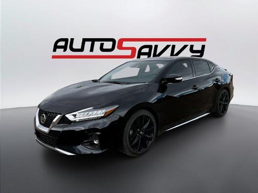 Super Black 2023 Nissan Maxima SR Xtronic CVT