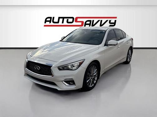 Majestic White 2024 INFINITI Q50 3.0t LUXE