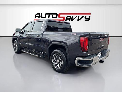 Titanium Rush Metallic 2023 GMC Sierra 1500 SLT