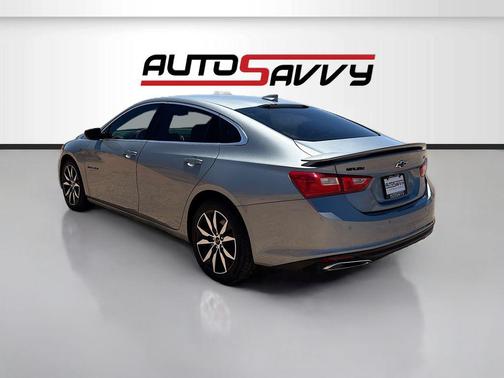 Sterling Gray Metallic 2024 Chevrolet Malibu FWD RS