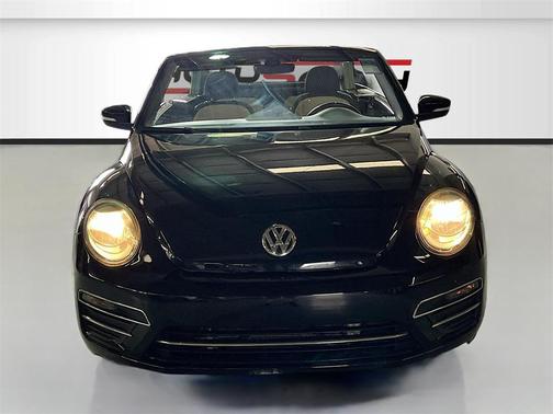 2019 Volkswagen Beetle 2.0T SE