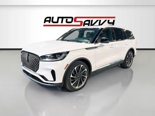 CERAMIC PEARL MET 3C 2025 Lincoln Aviator Reserve AWD