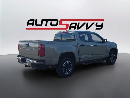 Sand Dune Metallic 2022 Chevrolet Colorado Z71