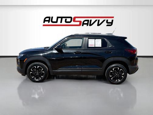 Mosaic Black Metallic 2022 Chevrolet Trailblazer LT