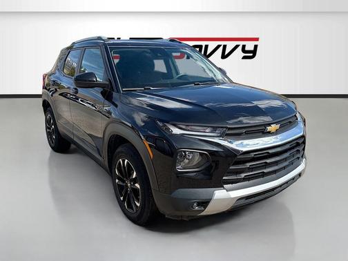 Mosaic Black Metallic 2022 Chevrolet Trailblazer LT