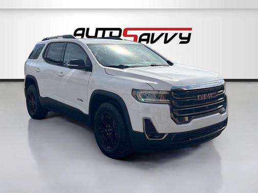 2023 GMC Acadia AWD AT4