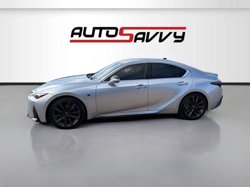 iridium 2025 Lexus IS 300 Base