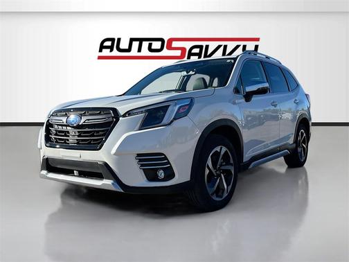 2023 Subaru Forester Touring