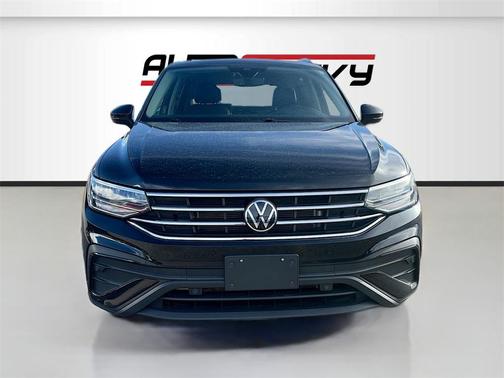 2022 Volkswagen Tiguan 2.0T SE 4MOTION