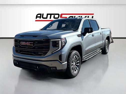 Sterling Metallic 2024 GMC Sierra 1500 AT4