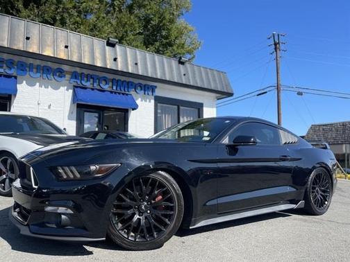 Photo 2 of 32 of 2016 Ford Mustang GT