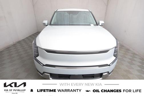 2026 Kia EV9 Light Long Range