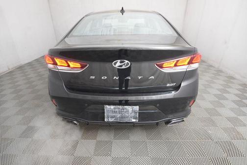 2018 Hyundai SONATA Limited 2.0T