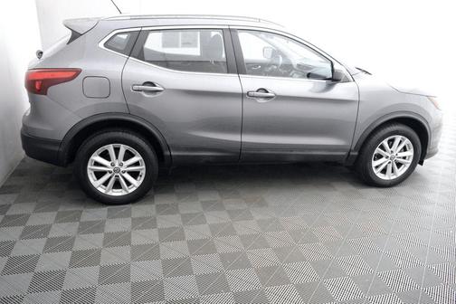 Gun Metallic 2019 Nissan Rogue Sport SV