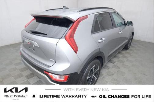 2025 Kia Niro SX