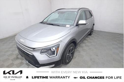 2025 Kia Niro SX