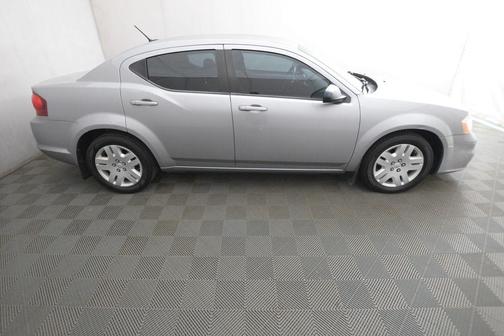 2013 Dodge Avenger SE