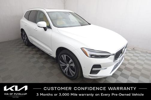 2022 Volvo XC60 B5 Inscription