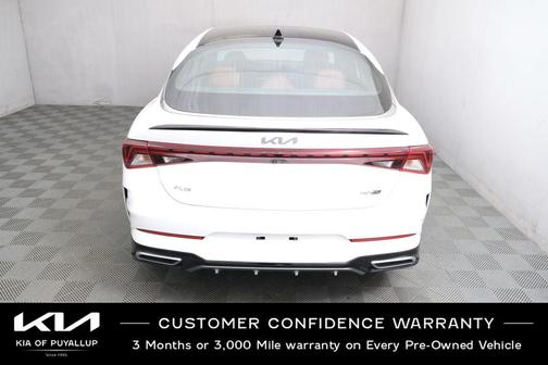 Glacial White Pearl 2022 Kia K5 GT-Line