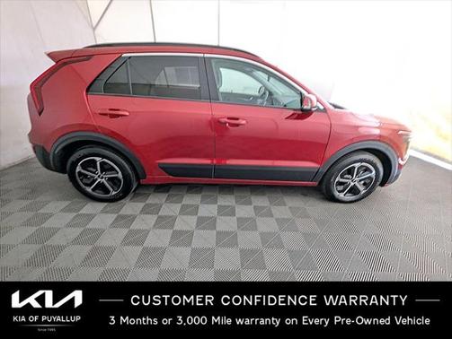 2024 Kia Niro EX