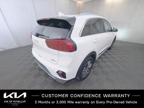 2022 Kia Niro EX Premium