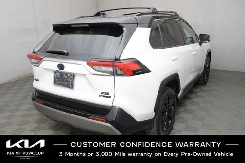 2023 Toyota RAV4 Hybrid SE