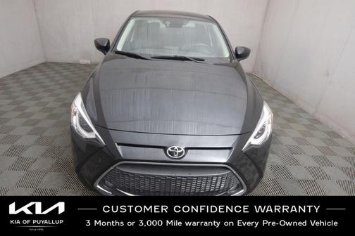 2020 Toyota Yaris Sedan XLE